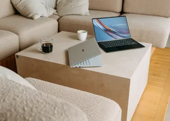Rilis Asus ExpertBook Ultra di Indonesia, Laptop Bisnis AI Tahan Terhadap Pencurian Data