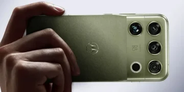 Ponsel Flagship Motorola Signature 27 Dikenalkan dengan Kamera dan AI Generasi Baru